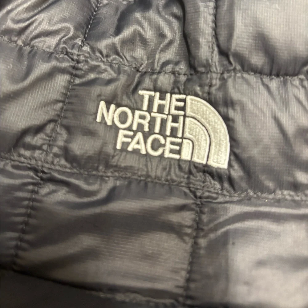 North Face Thermoball jacket - Picture 5 of 6